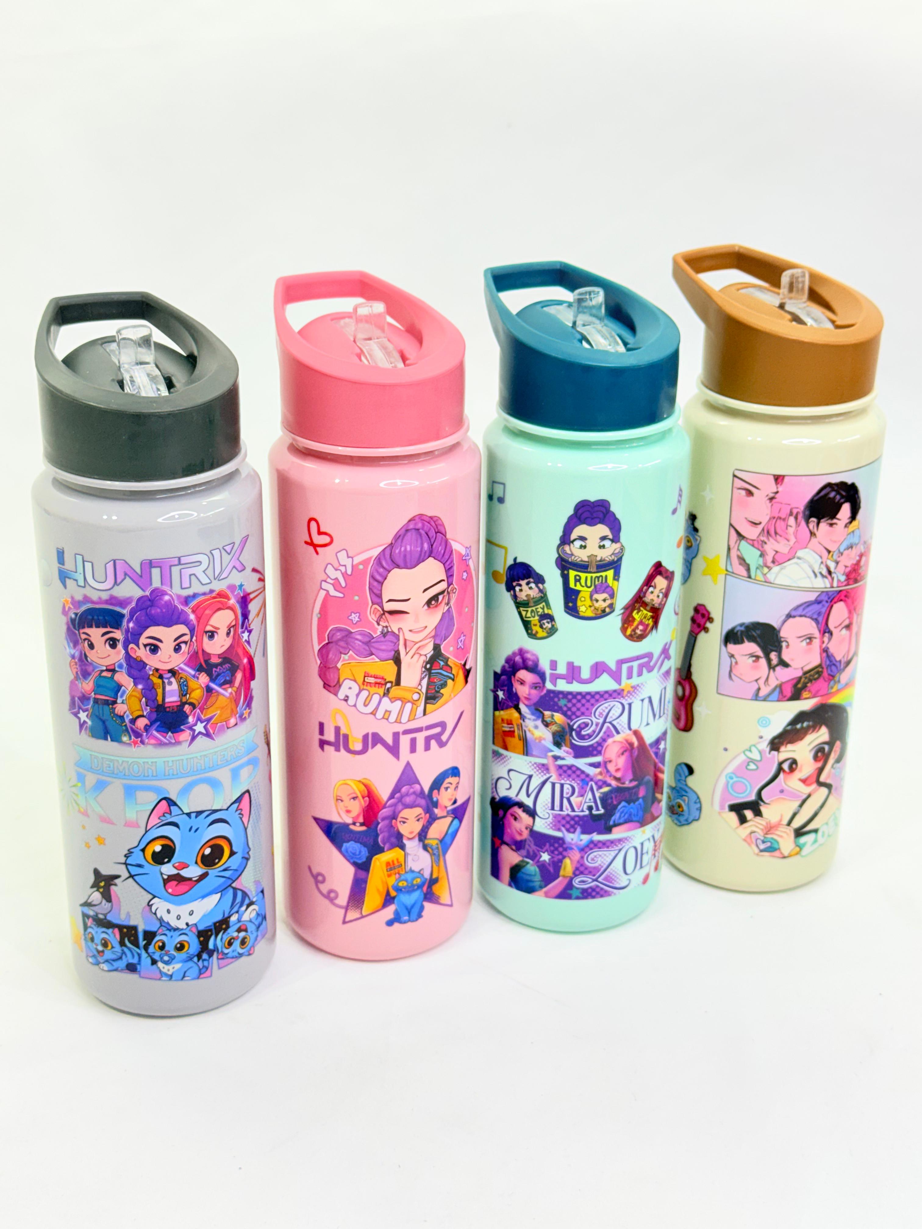 💧 BOTELLA INFANTIL CON SORBETE - GUERRERAS KPOP