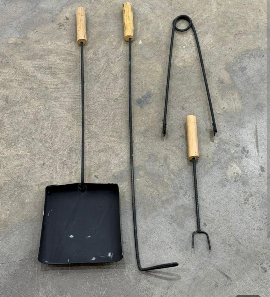 SET DE ASADOR PARRILLERO X4 PIEZAS.